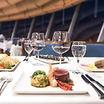 Hotel Radon Plaza 4*