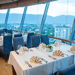 Hotel Radon Plaza 4*