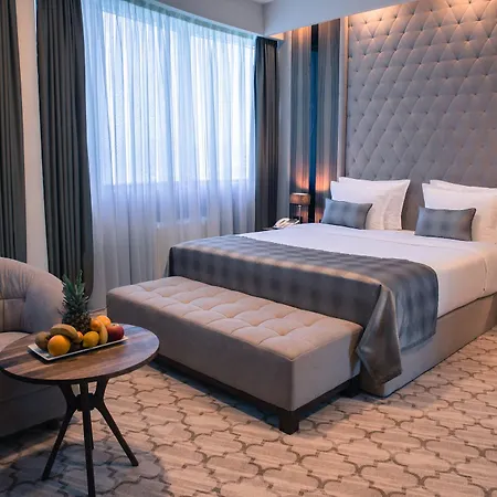 Radon Plaza 4* SJJ