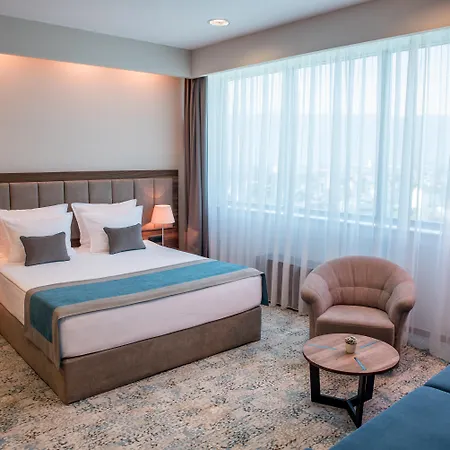 رادون بلازا