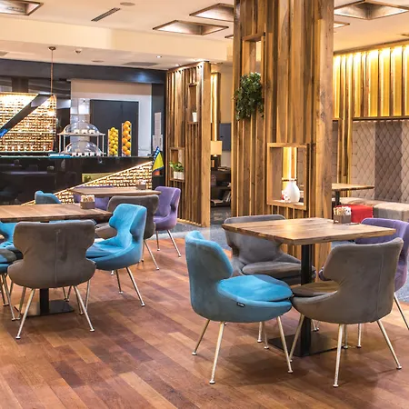 Radon Plaza Hotel