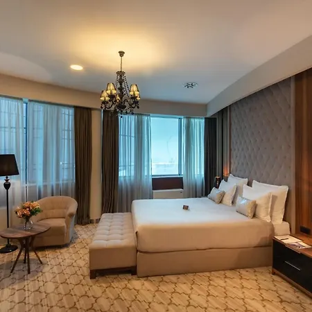 Hotel Radon Plaza
