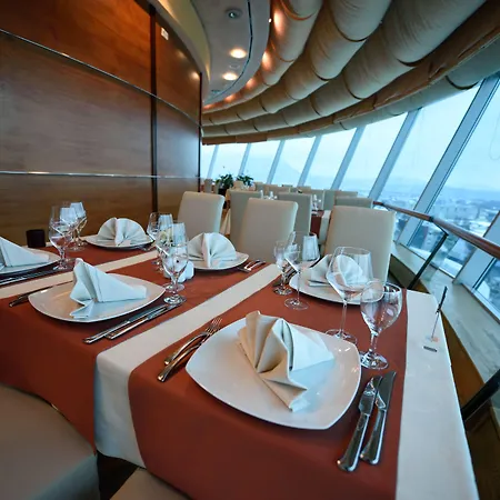 Szálloda Radon Plaza 4*