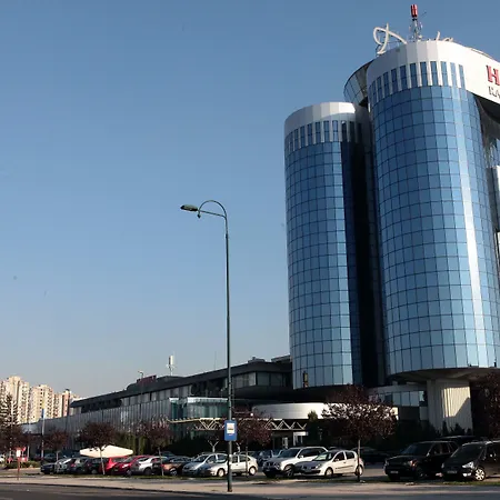 Radon Plaza Szálloda 4*