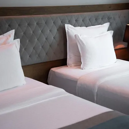 Radon Plaza 4*