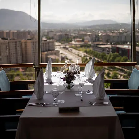 Hotel Radon Plaza