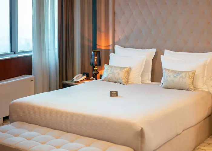 Hotel Radon Plaza 4*