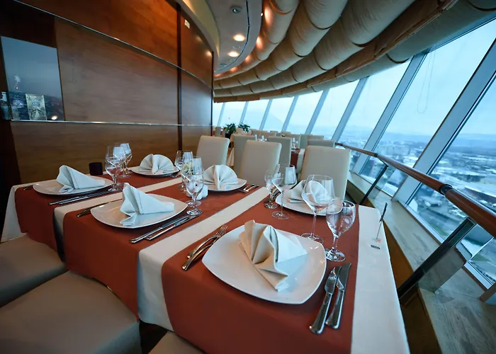 Hotel Radon Plaza 4*