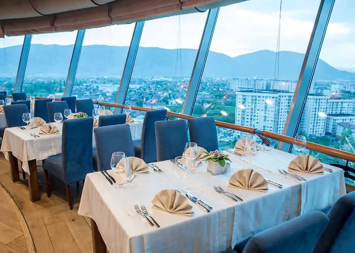 Hotel Radon Plaza 4*